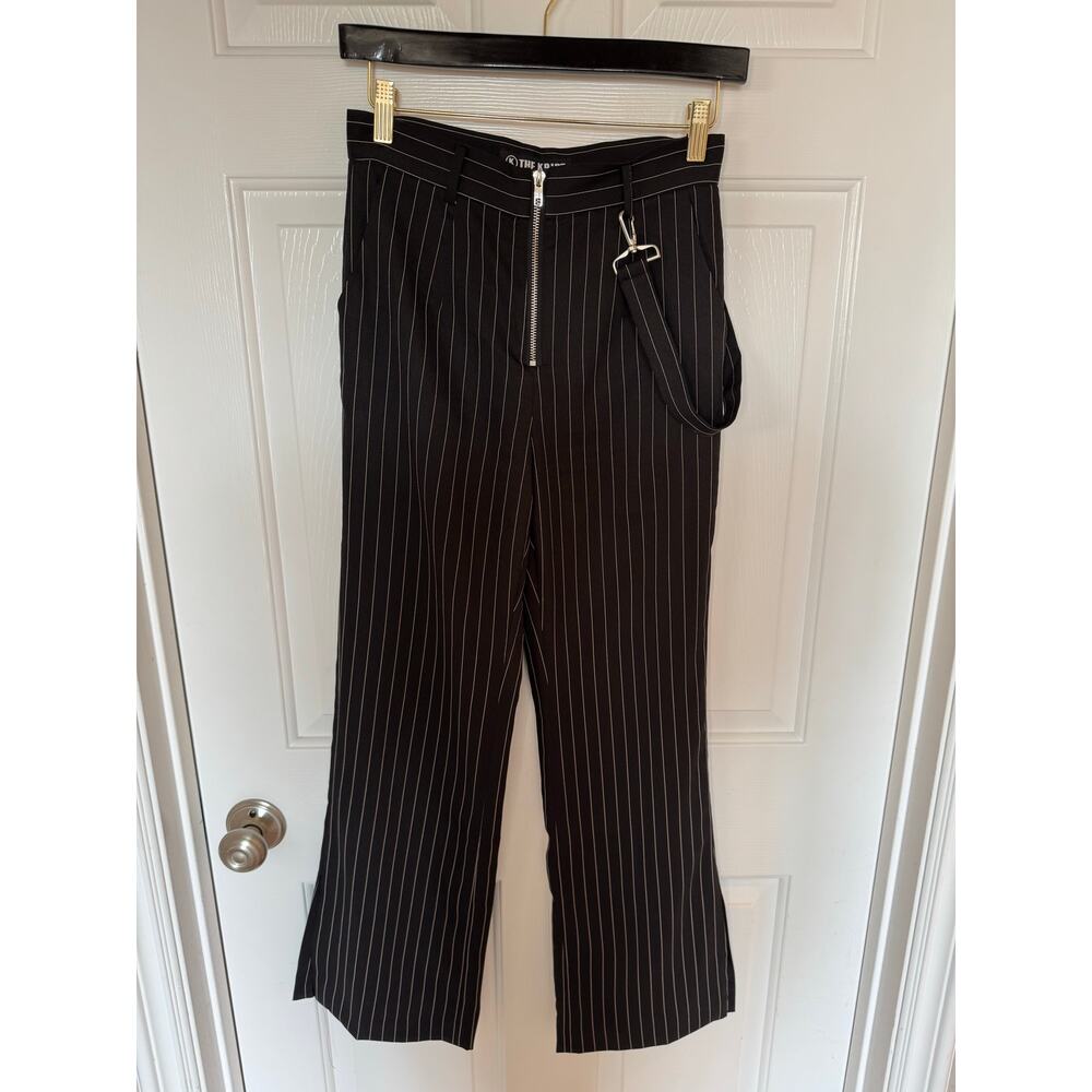 The Kript Pants Trousers Black Pinstripe  Size Small